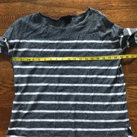 J.CREW XS Deck Striped Tee Gray White - Picture 8 of 8